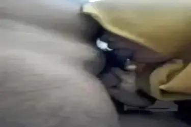 Ukhti Hijab Kuning Cantik Pasrah Servis Kasur